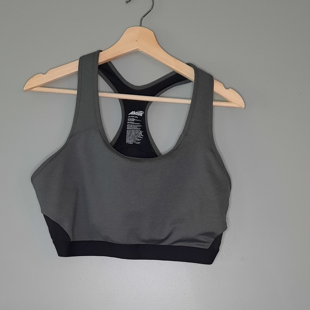 2x Avia sports bra